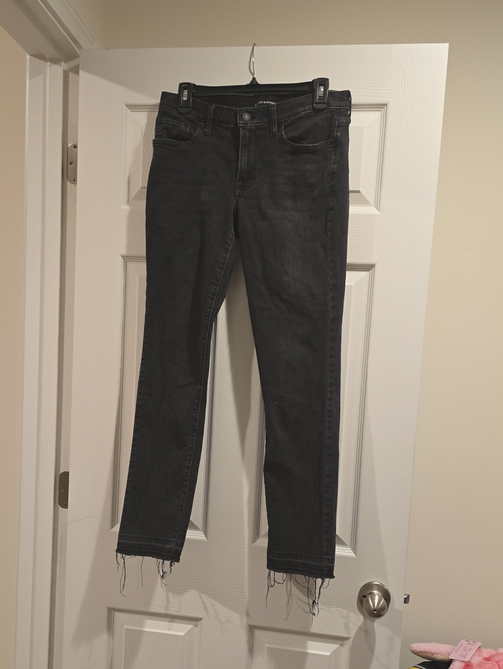 Lucky Brand Black Cropped Raw-Hem Jeans